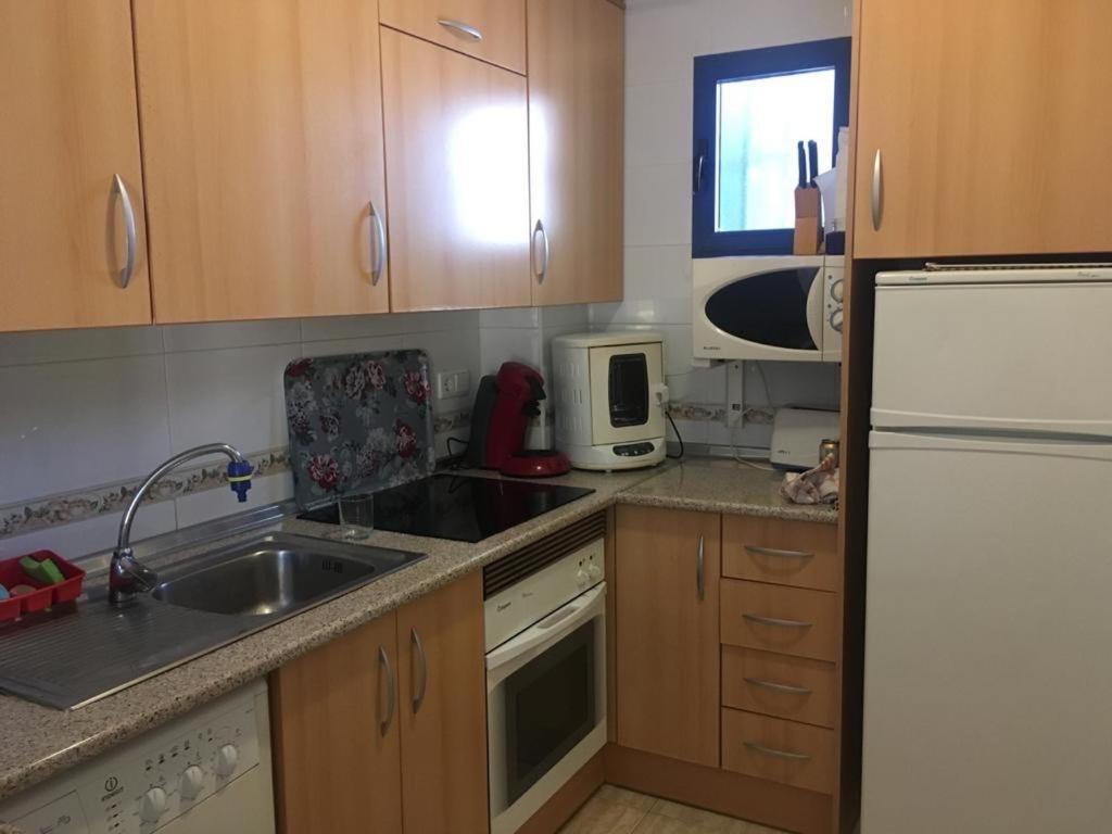 2-Bedroom And Living Room Apartment Near Campoamor Beach Luaran gambar