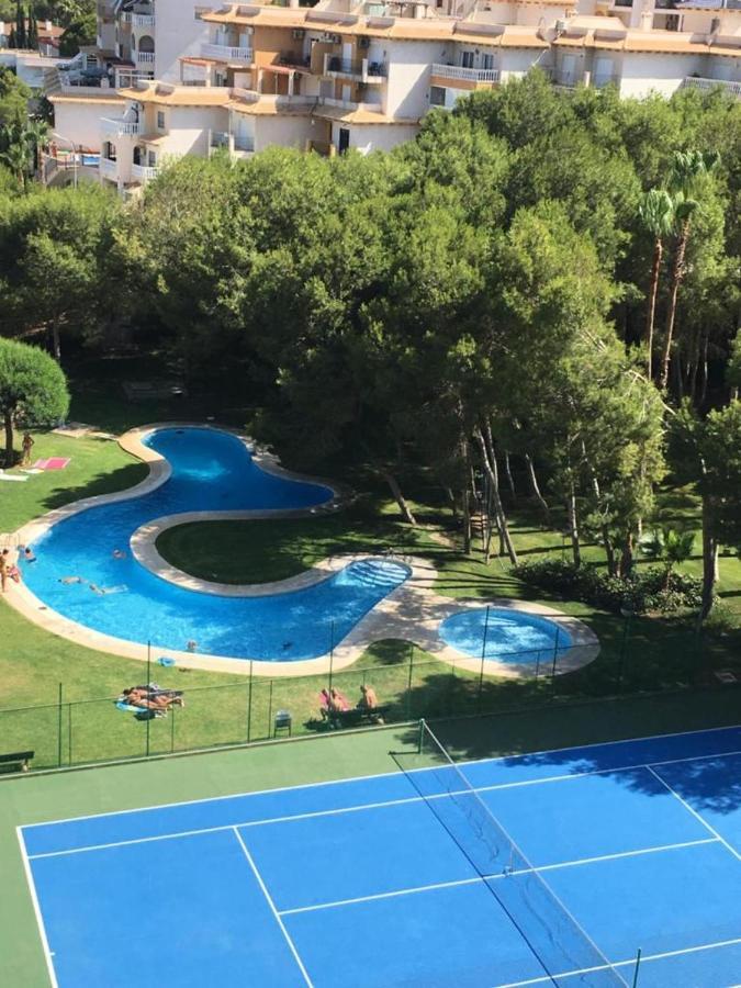 2-Bedroom And Living Room Apartment Near Campoamor Beach Luaran gambar